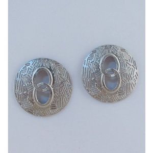 New Circle Infinity Cut Out Earrings